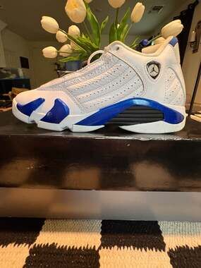 Air Jordan 14 Retro Hyper Royal 2020 Sneakers 4.5 youth/ women 6